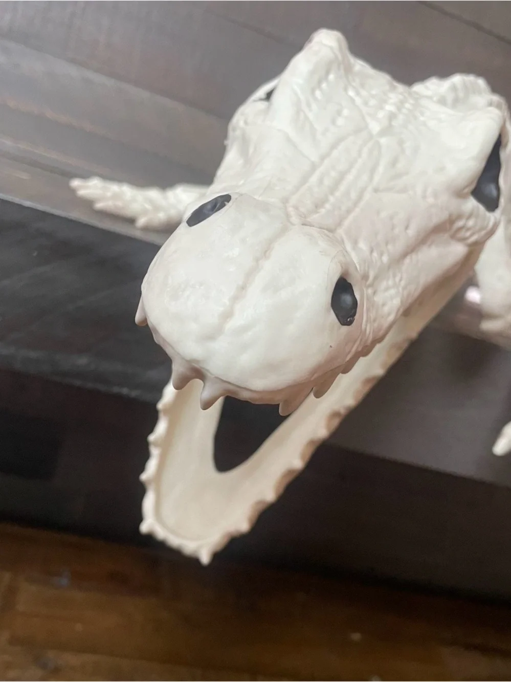 Crazy bonez white reptile